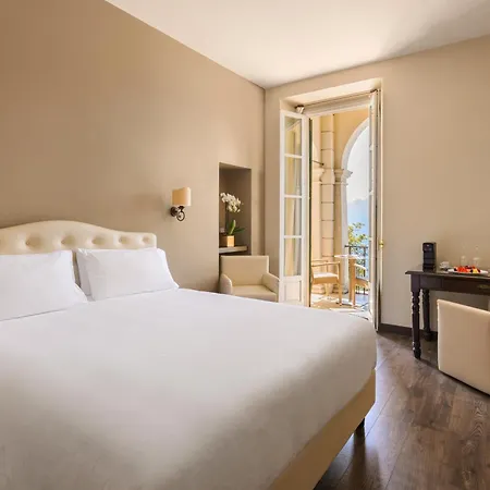 Royal Victoria, By R Collection Otel 4*