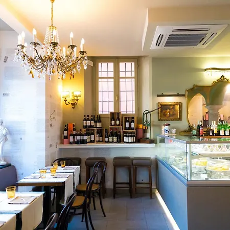 Royal Victoria, By R Collection 4* فارينا