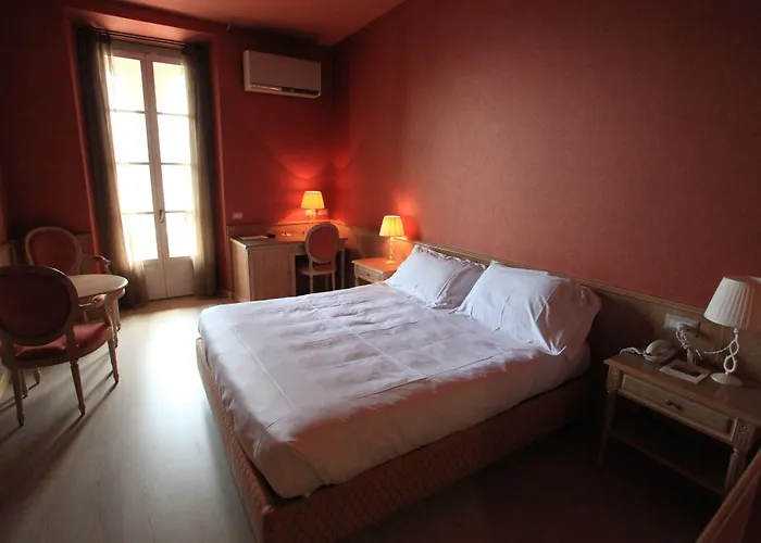 Royal Victoria, By R Collection Hotel