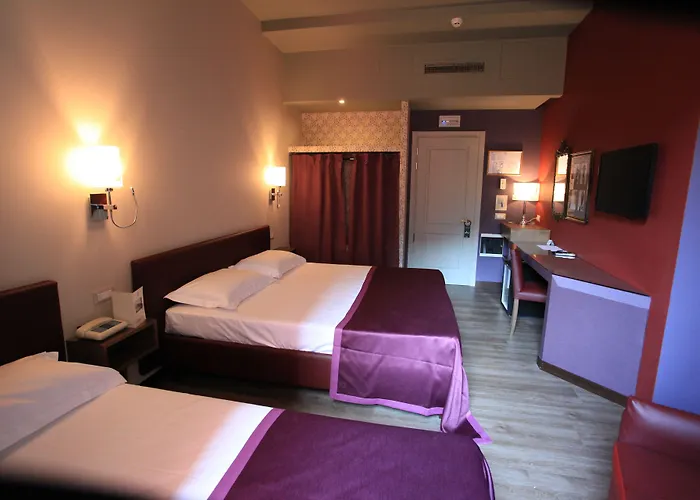 Royal Victoria, By R Collection Hotel