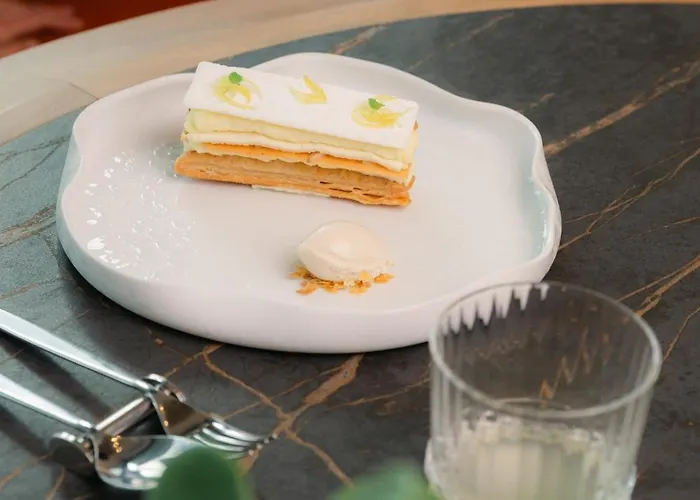 Royal Victoria, By R Collection 4* Varenna